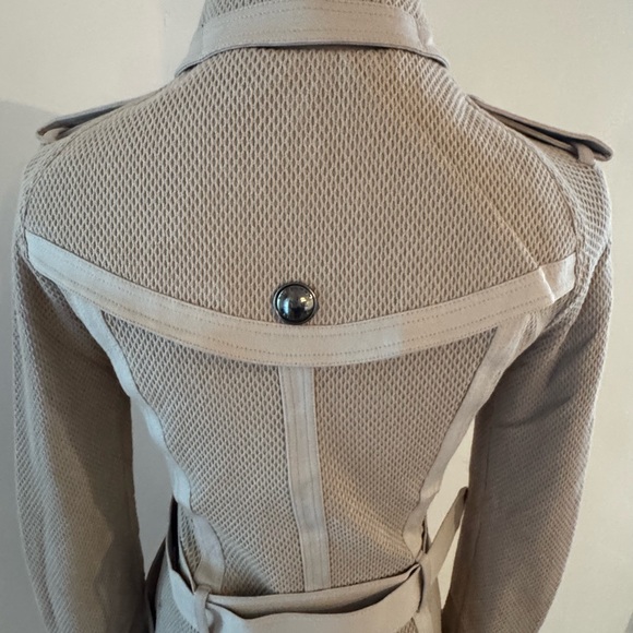 Burberry London viscose and rose pale pink trench coat size 4 - Picture 9 of 13